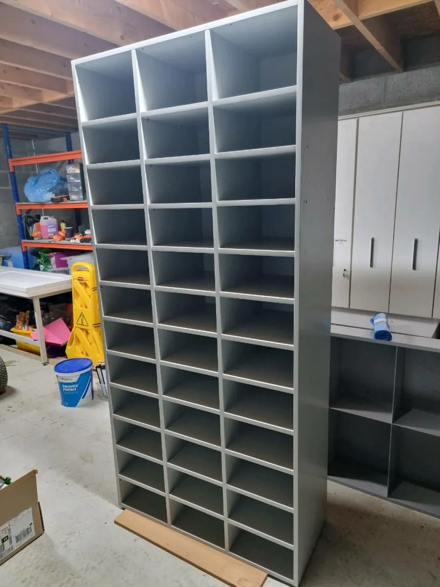 Shelving unit - Image 3