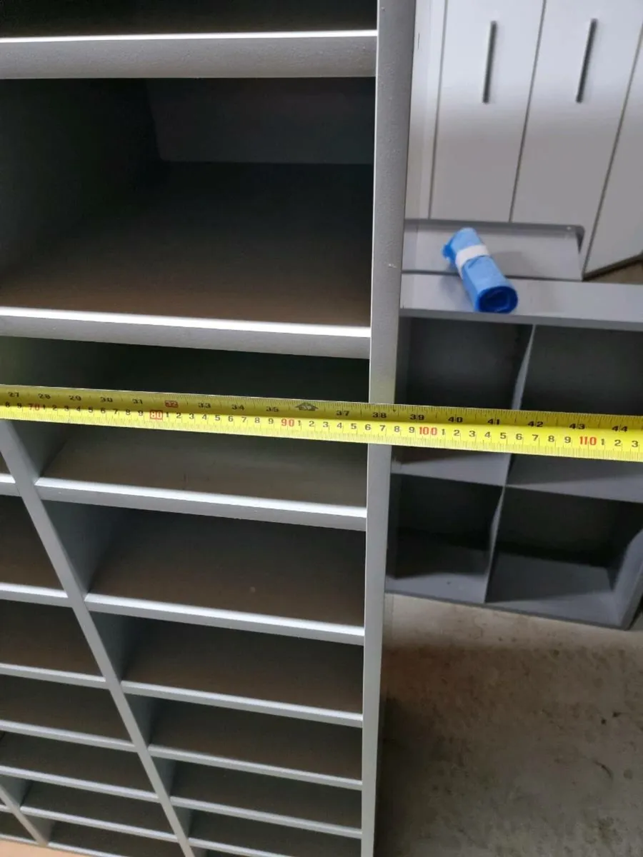 Shelving unit - Image 4