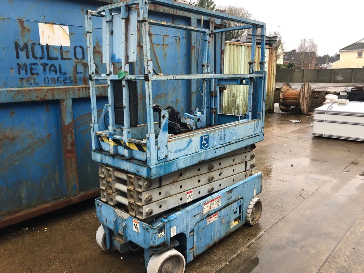 Scissor Lift - Image 1