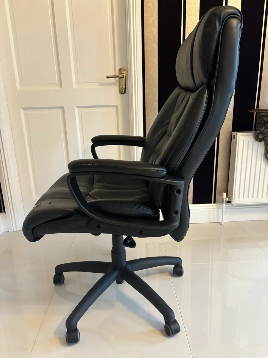 Black Faux Leather JYSK TJELE Office Chair - Image 4