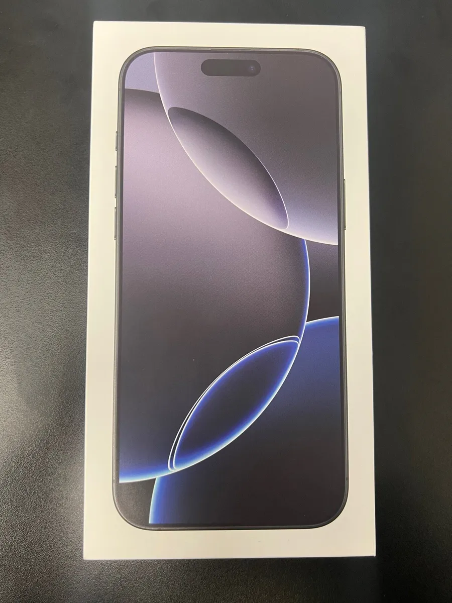 iPhone 16 PRO MAX - Image 1