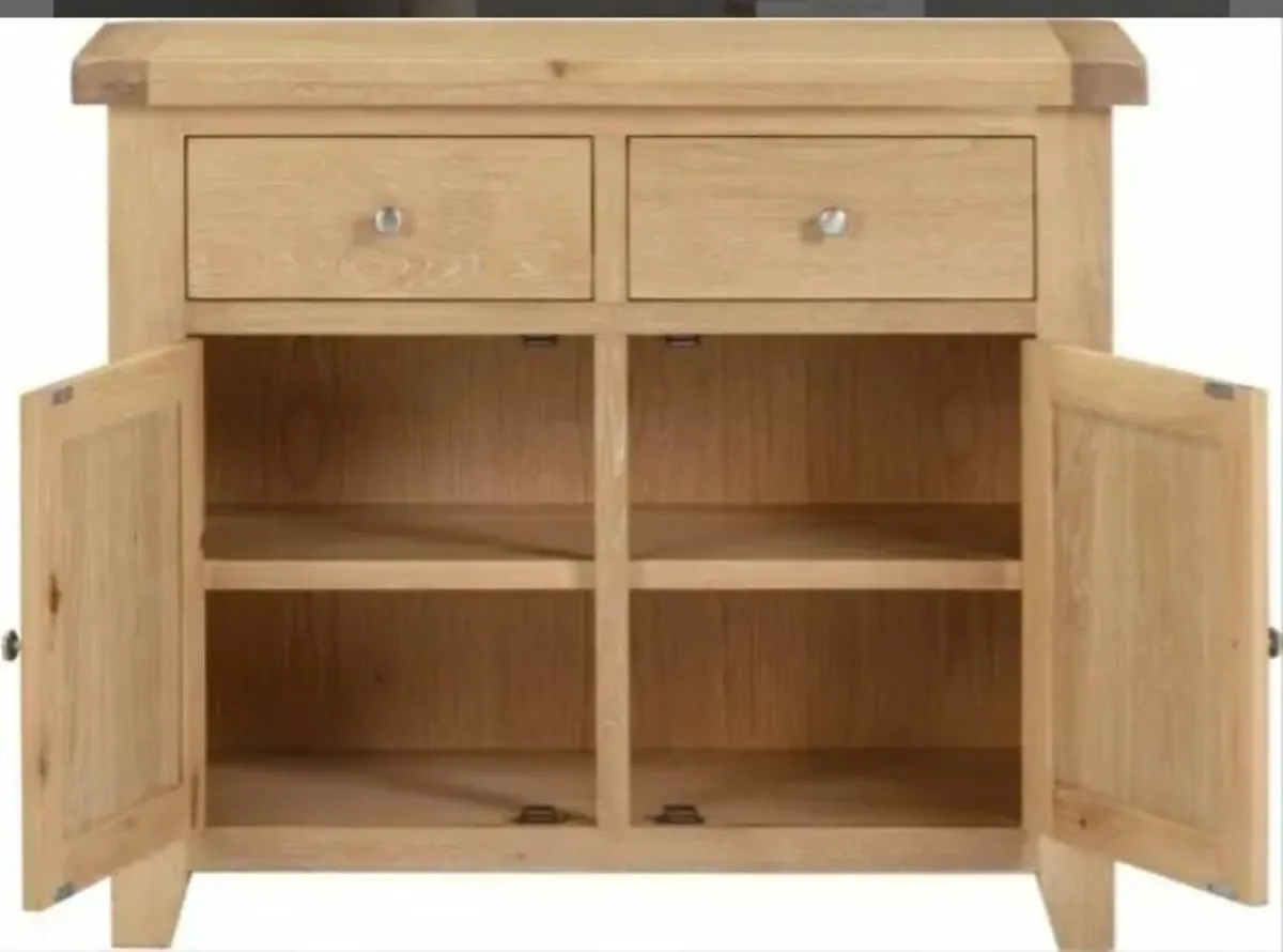 Windsor 2 Door 2 Drawer Sideboard Natural Oak - Image 3
