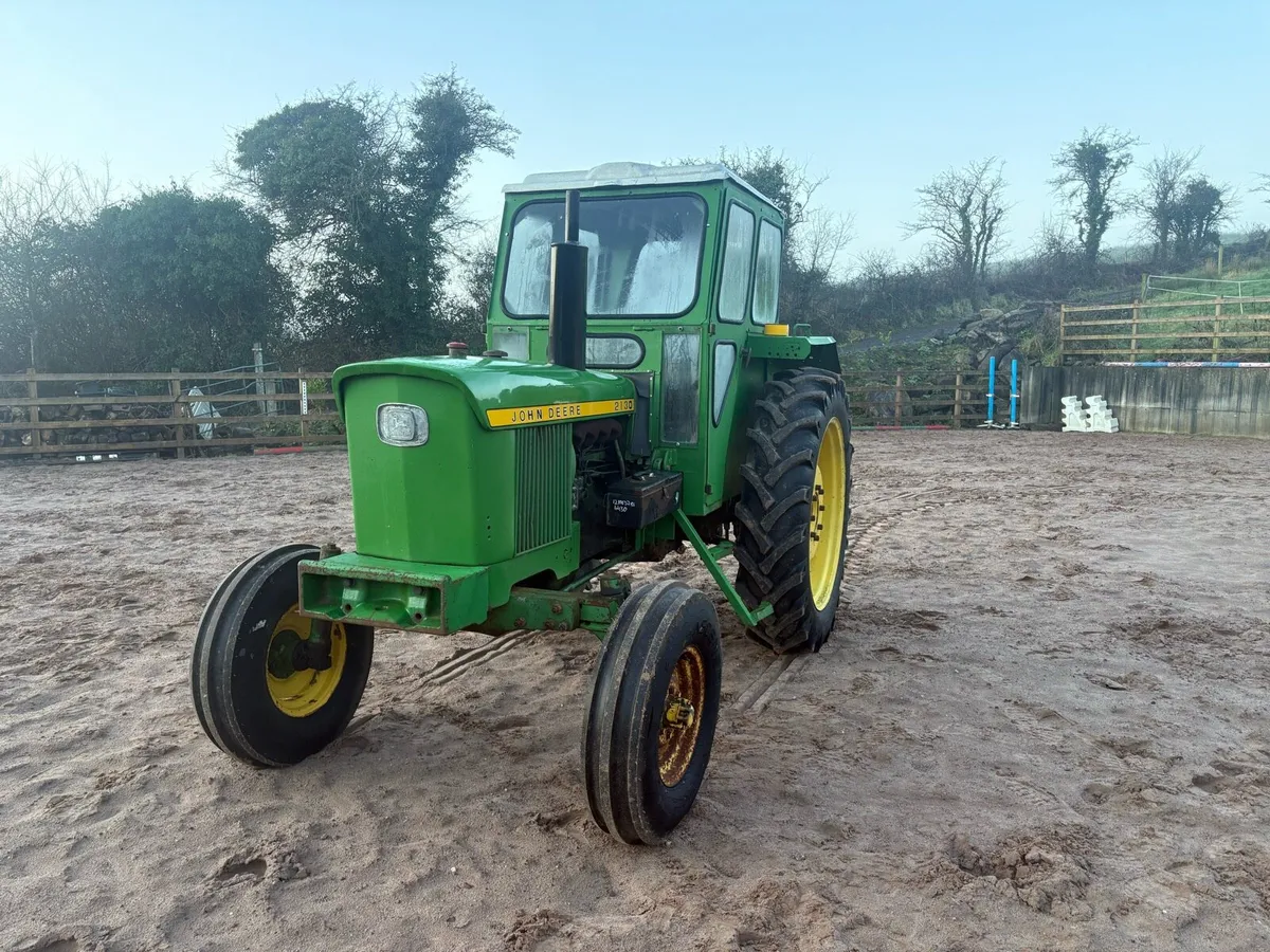 John Deere 2130 1974 - Image 2