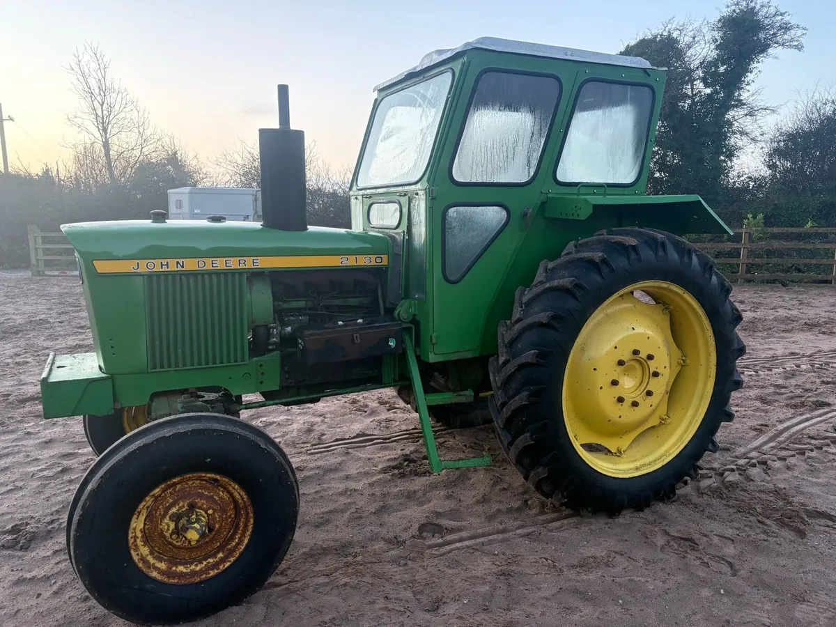 John Deere 2130 1974 - Image 3