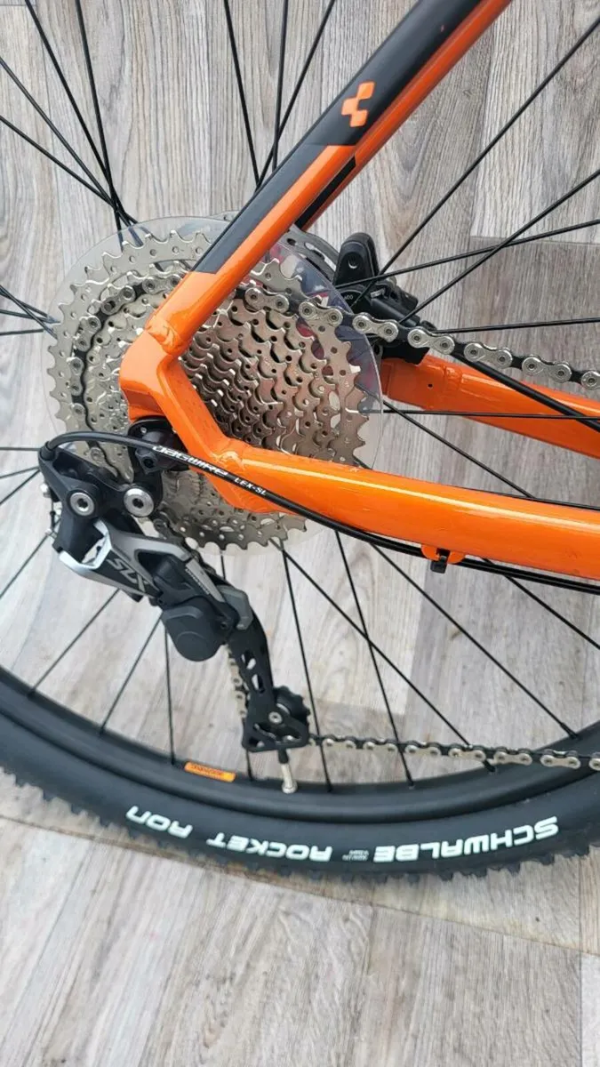 CUBE  BRAND NEW, SUPER LIGHTWEIGHT - Image 3