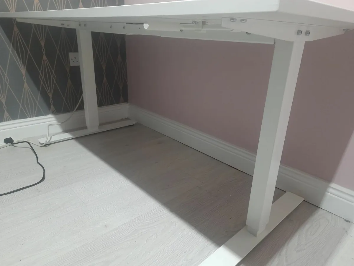 Sit/Stand Office desk from Ikea 160cm x 80cm - Image 2