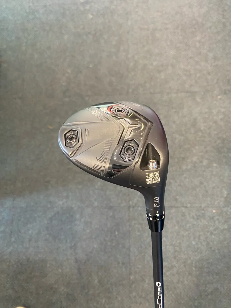 Cobra DS Adapt Fairway LS - Image 1