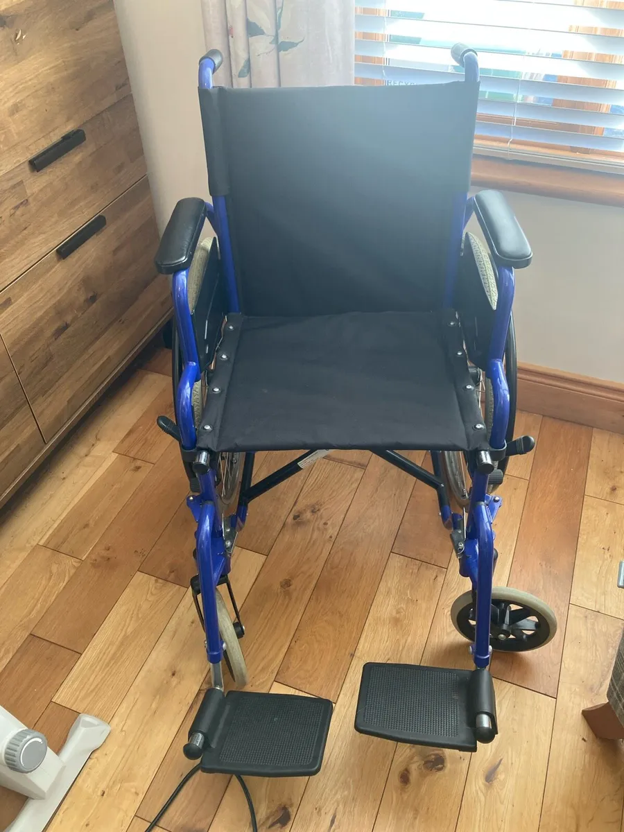 Wheelchair - Image 3