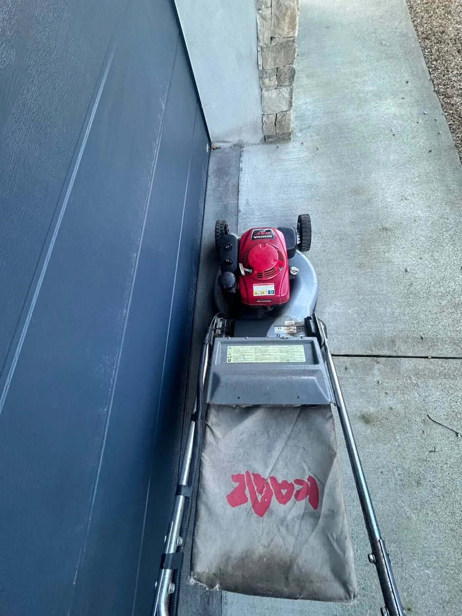 Honda HRD 536 rear roller Lawnmower - Image 3