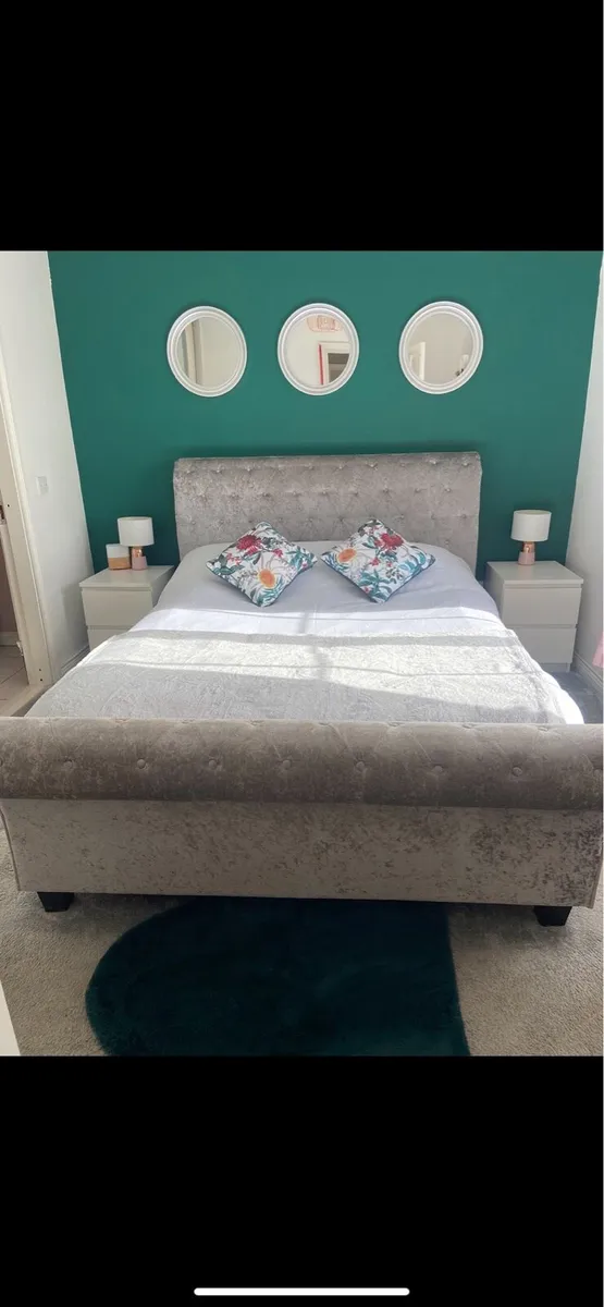 King size bed frame & mattress - Image 2