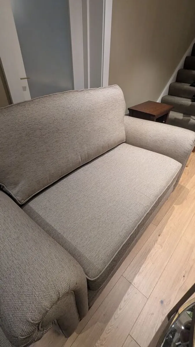 2.5 seater sofa - only 18 months old - Image 4