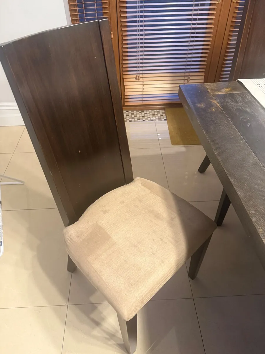 Dining room table and 8 chairs - Image 2