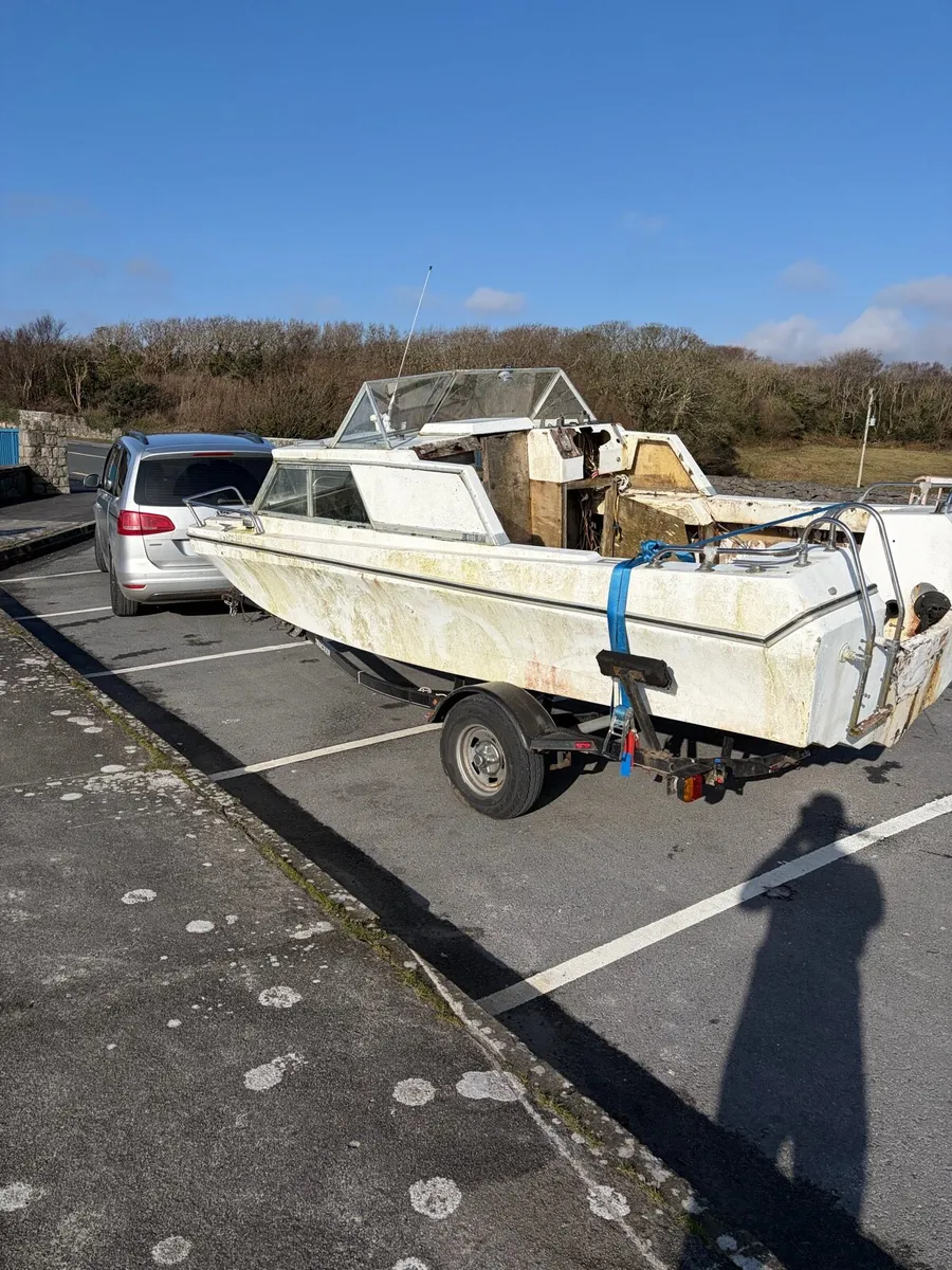 Trailer and  boat nice project boat - Image 2