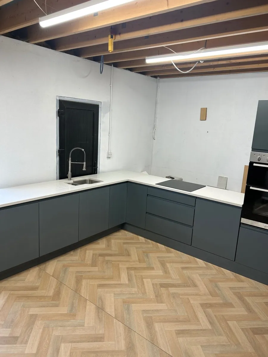 New kitchen - Image 4