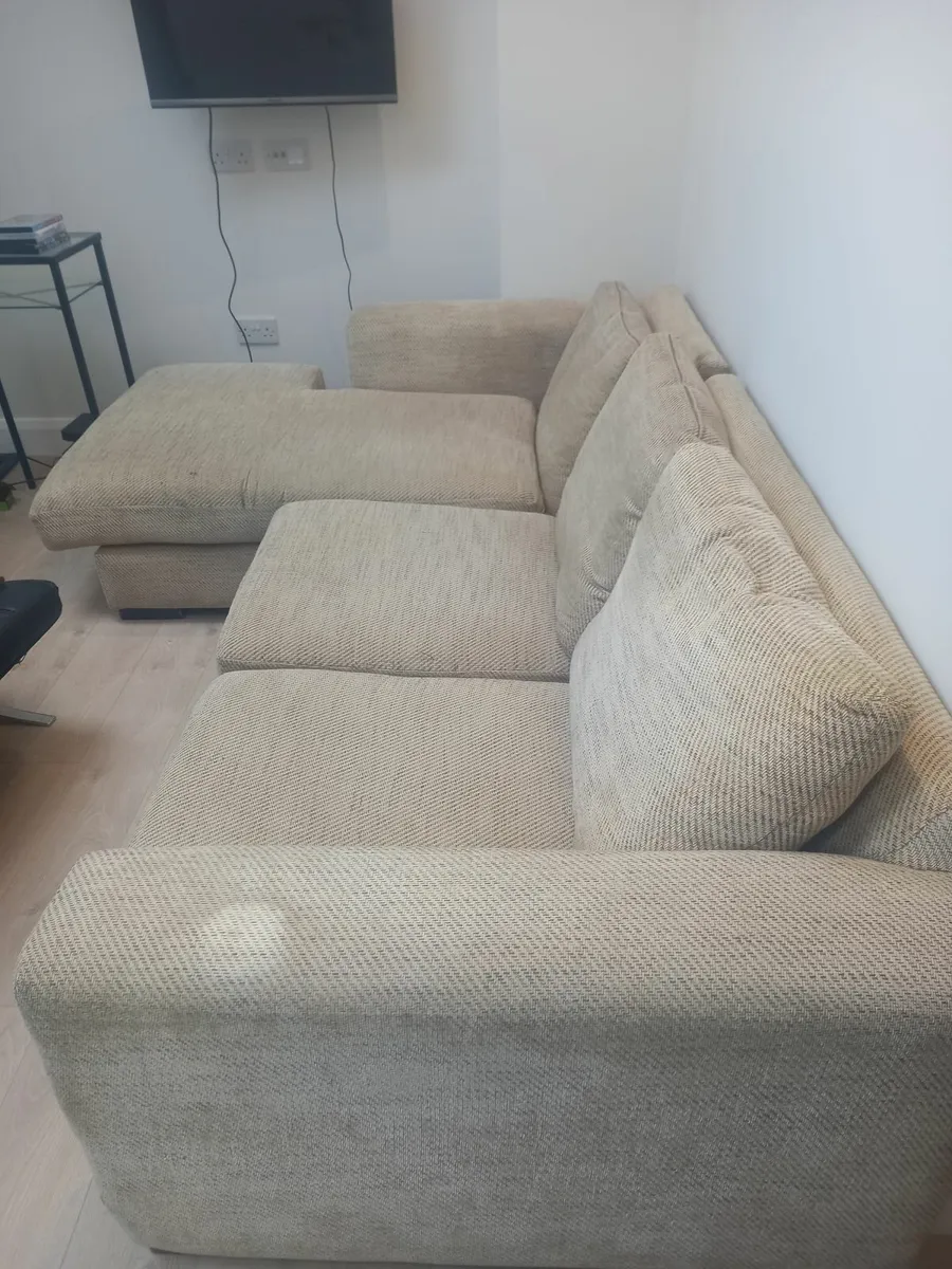 Three seater two piece couch - Image 2