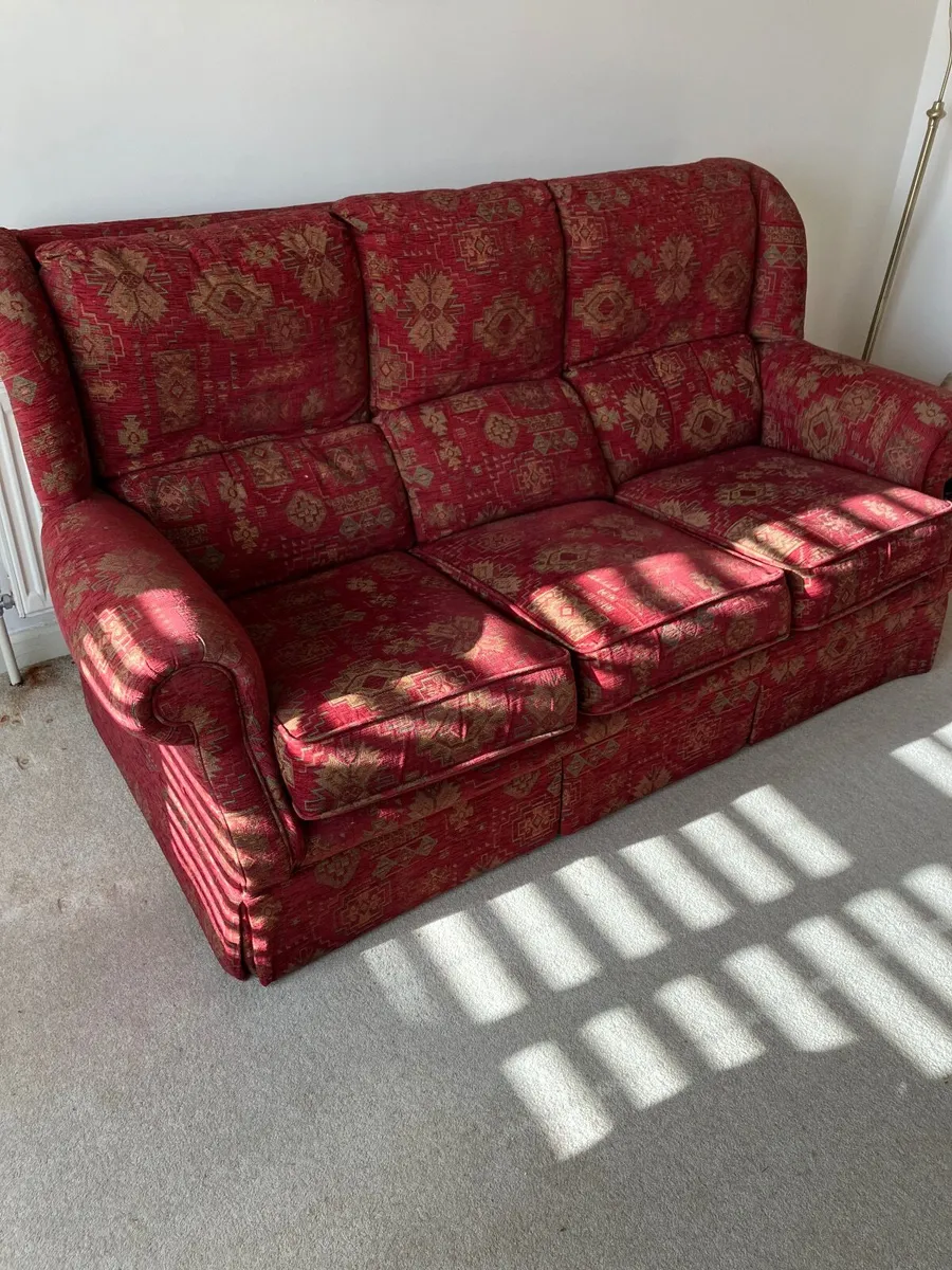 Free sofa and chairs - Image 1