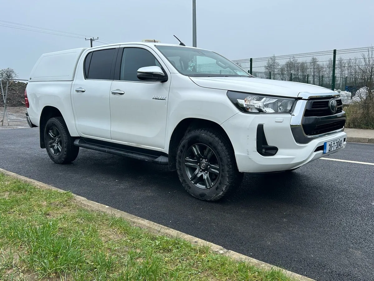 2021 Toyota Hilux 2.4 D4D - Image 1