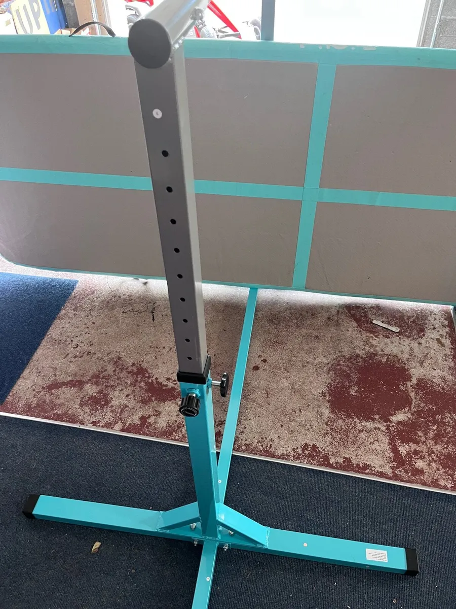 Gymnastics Bar - Image 4