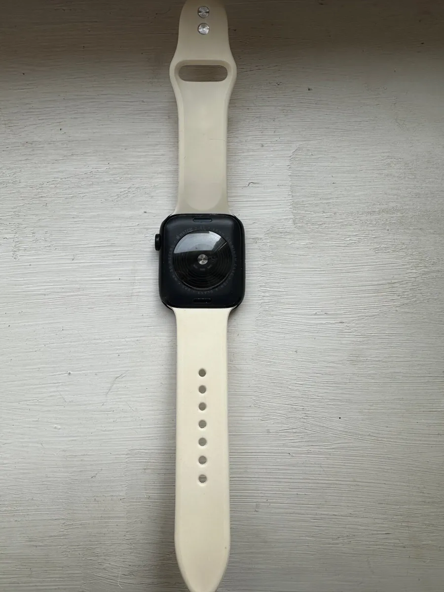 Apple Watch SE (GPS) Generation 2 - Image 3