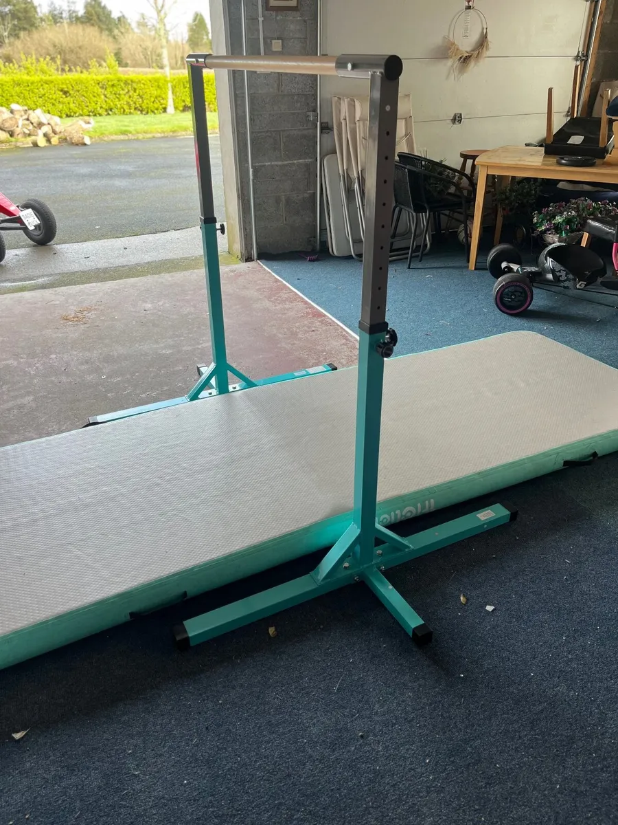 Gymnastics Bar - Image 1