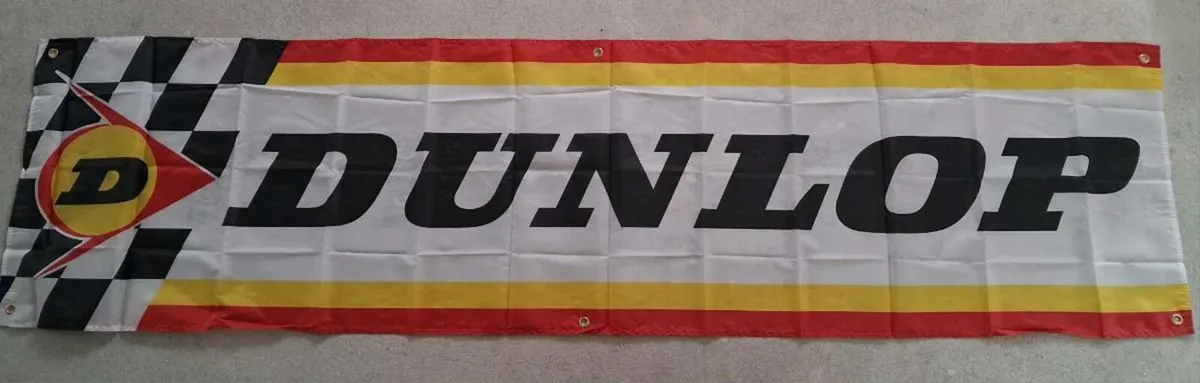 Garage flags & banners - Image 1