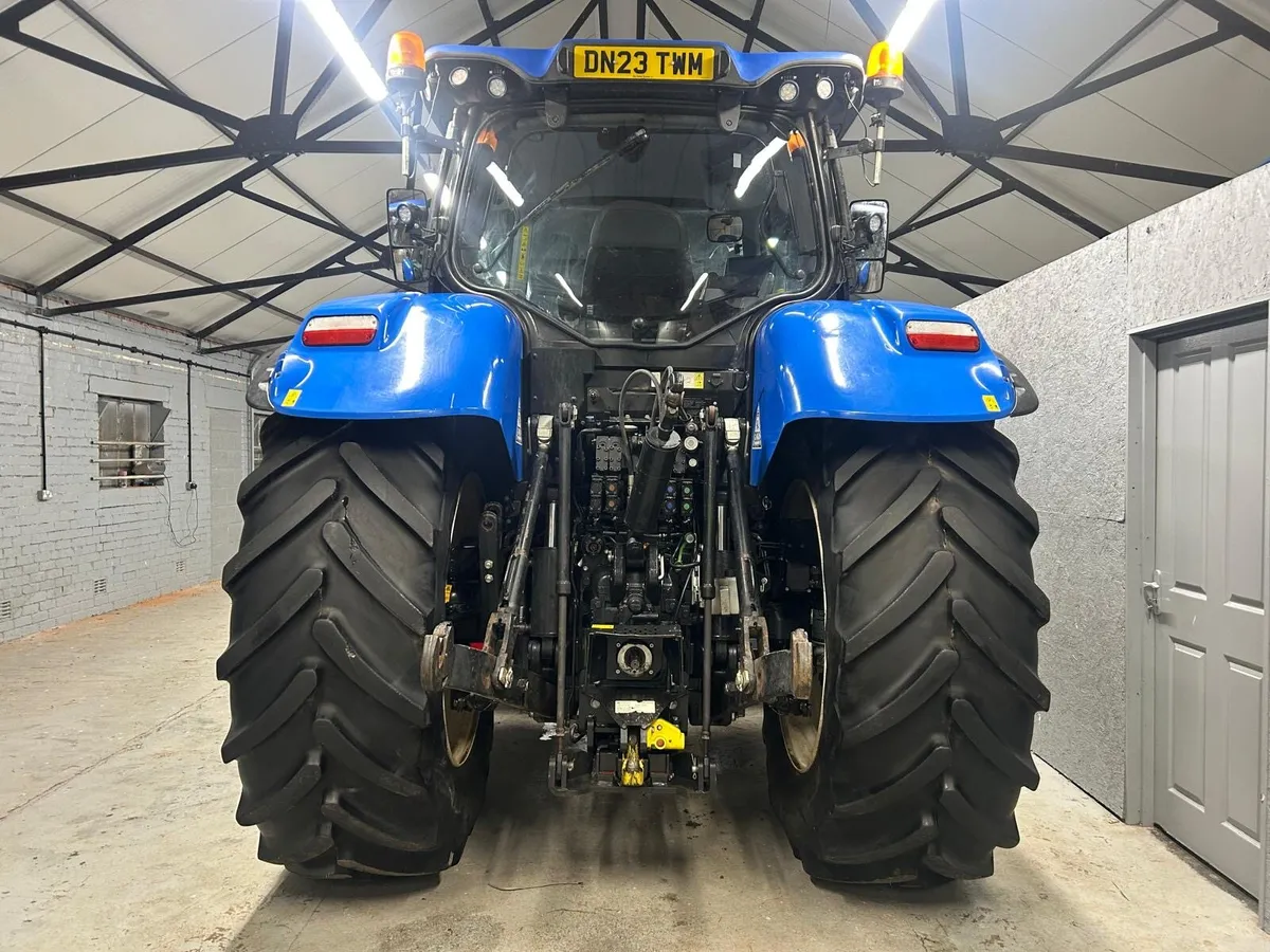 New Holland T7.245 - Image 4