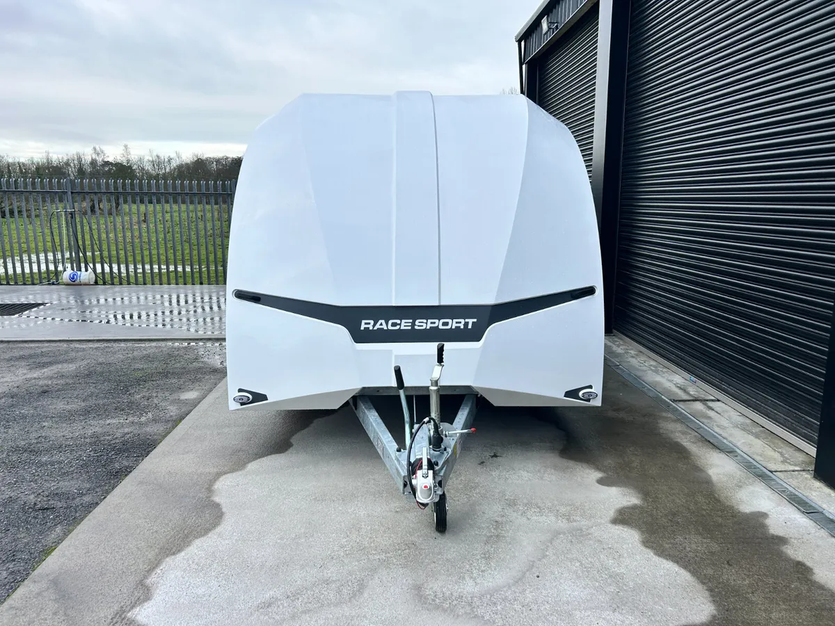 New Brian James Race Sport - Image 3