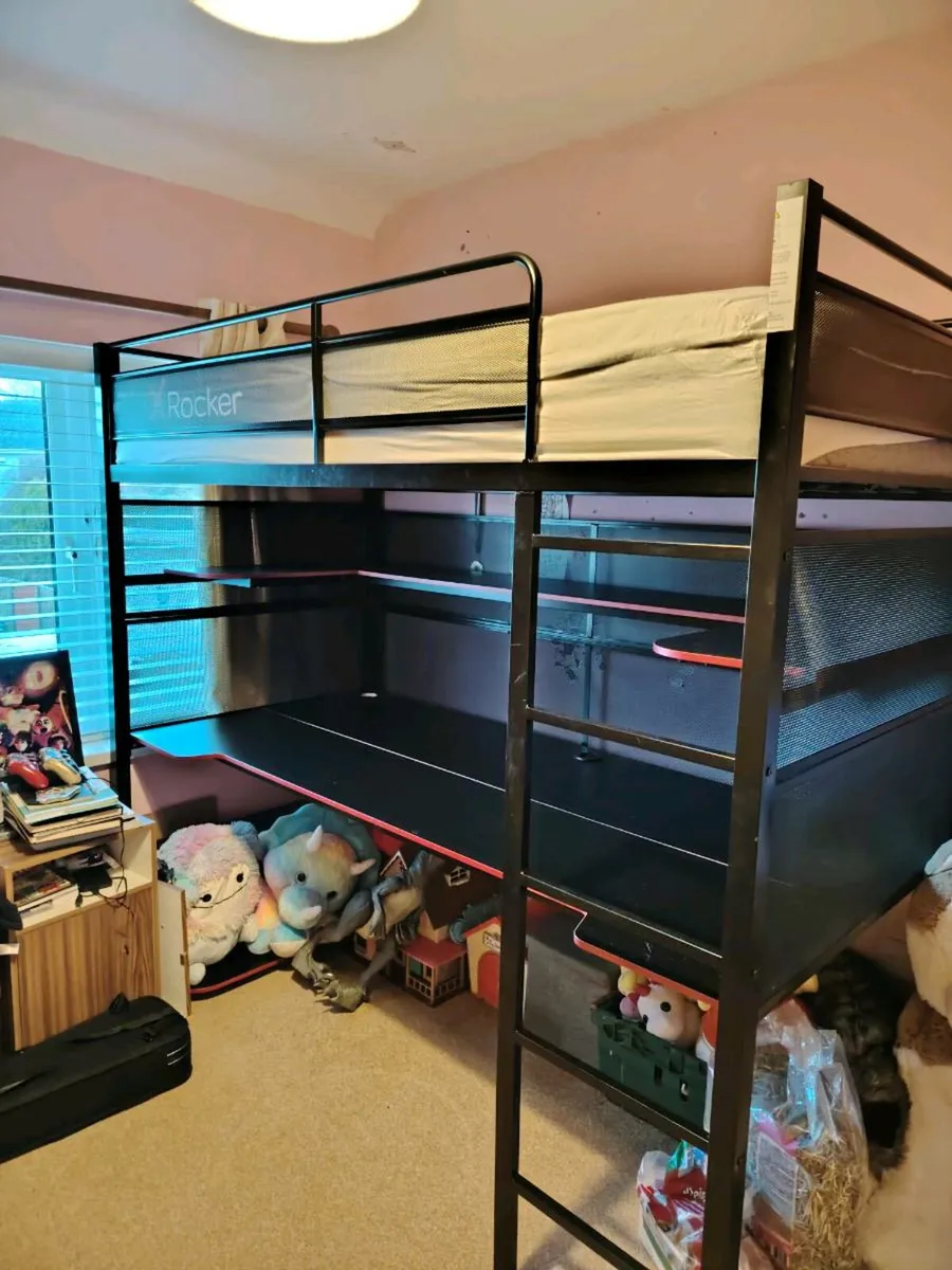 Loft bed - Image 3