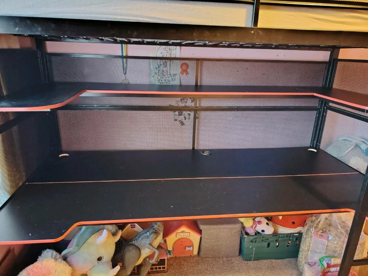 Loft bed - Image 1