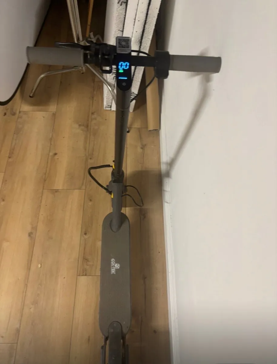 Electric Scooter - Image 4