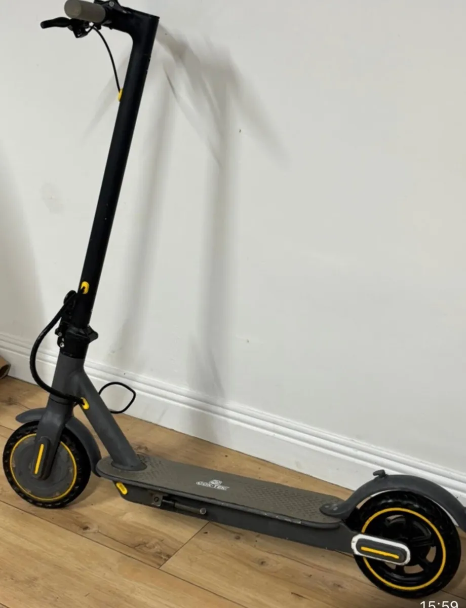 Electric Scooter - Image 2