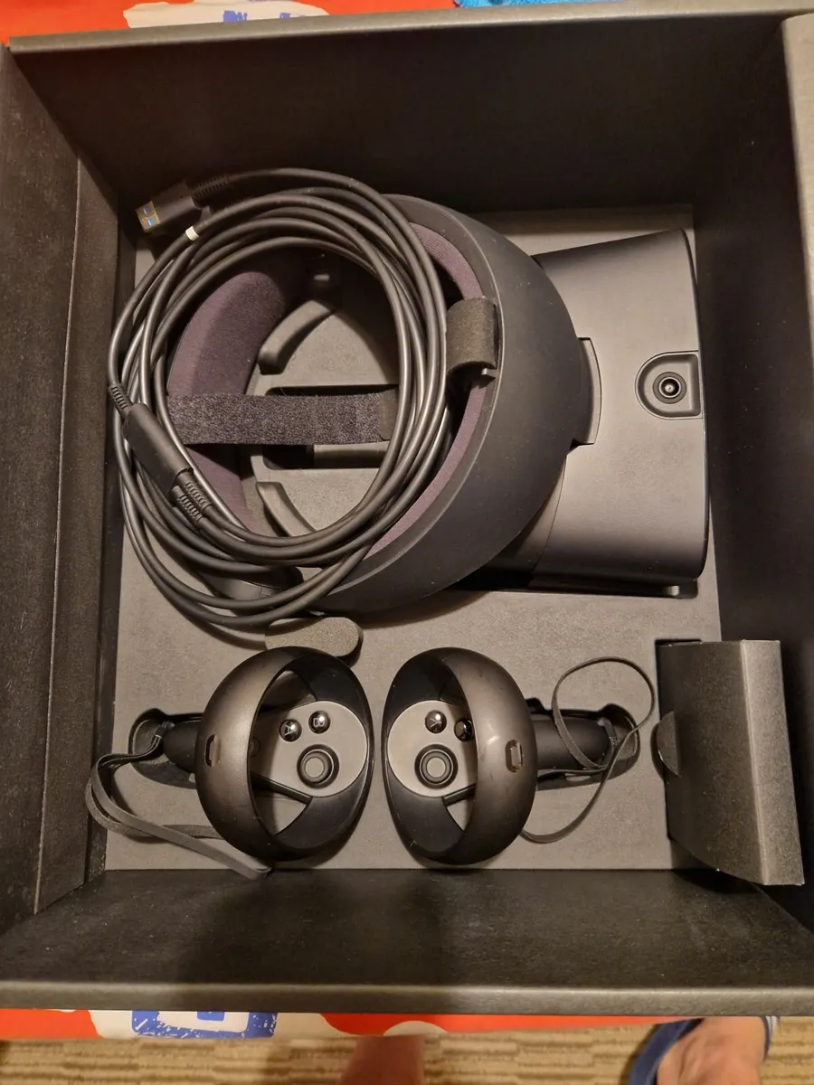 Oculus Rift S - Image 3