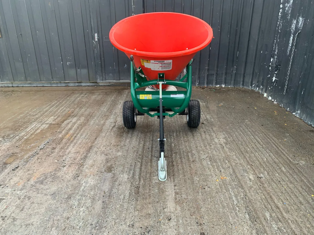 Wessex Quad Towed Salt Spreader – Gritter - Image 2