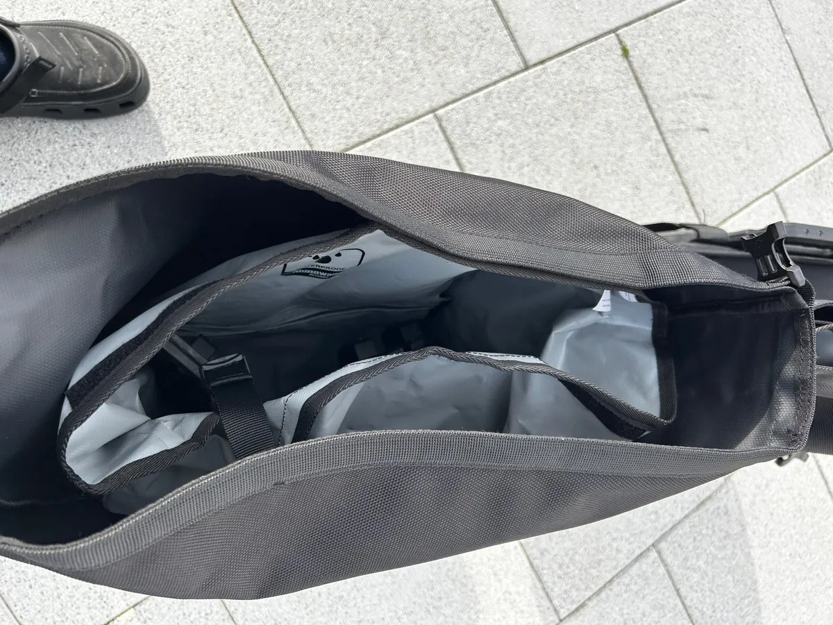 Soft panniers rhinowalk and boots - Image 2