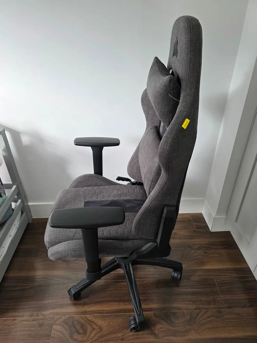 Corsair TC100 chair - Image 4