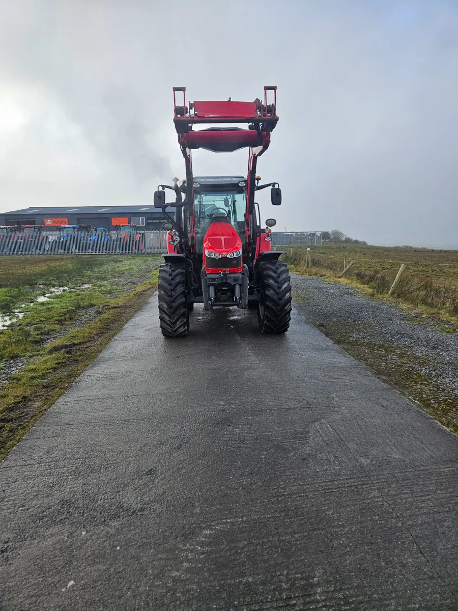 Massey Ferguson - Image 2