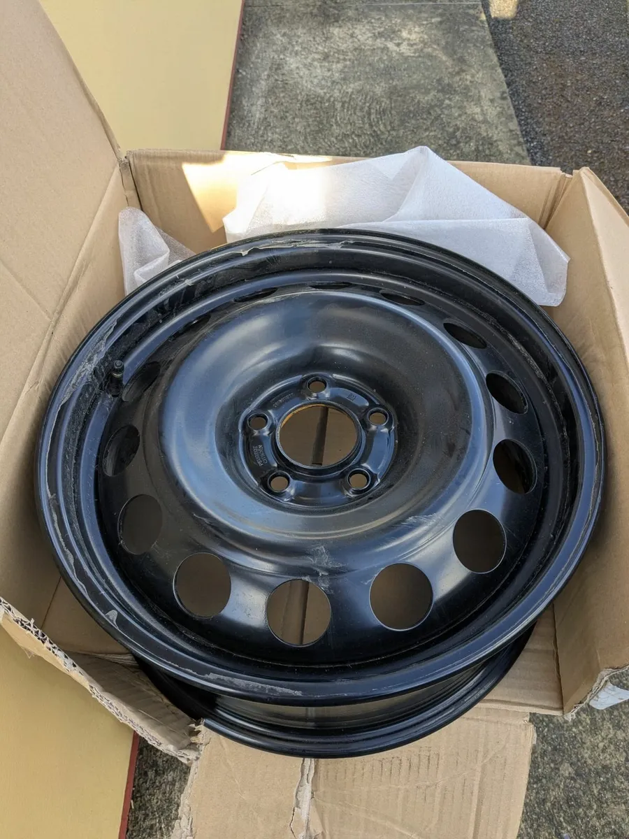 Car rims - Image 2