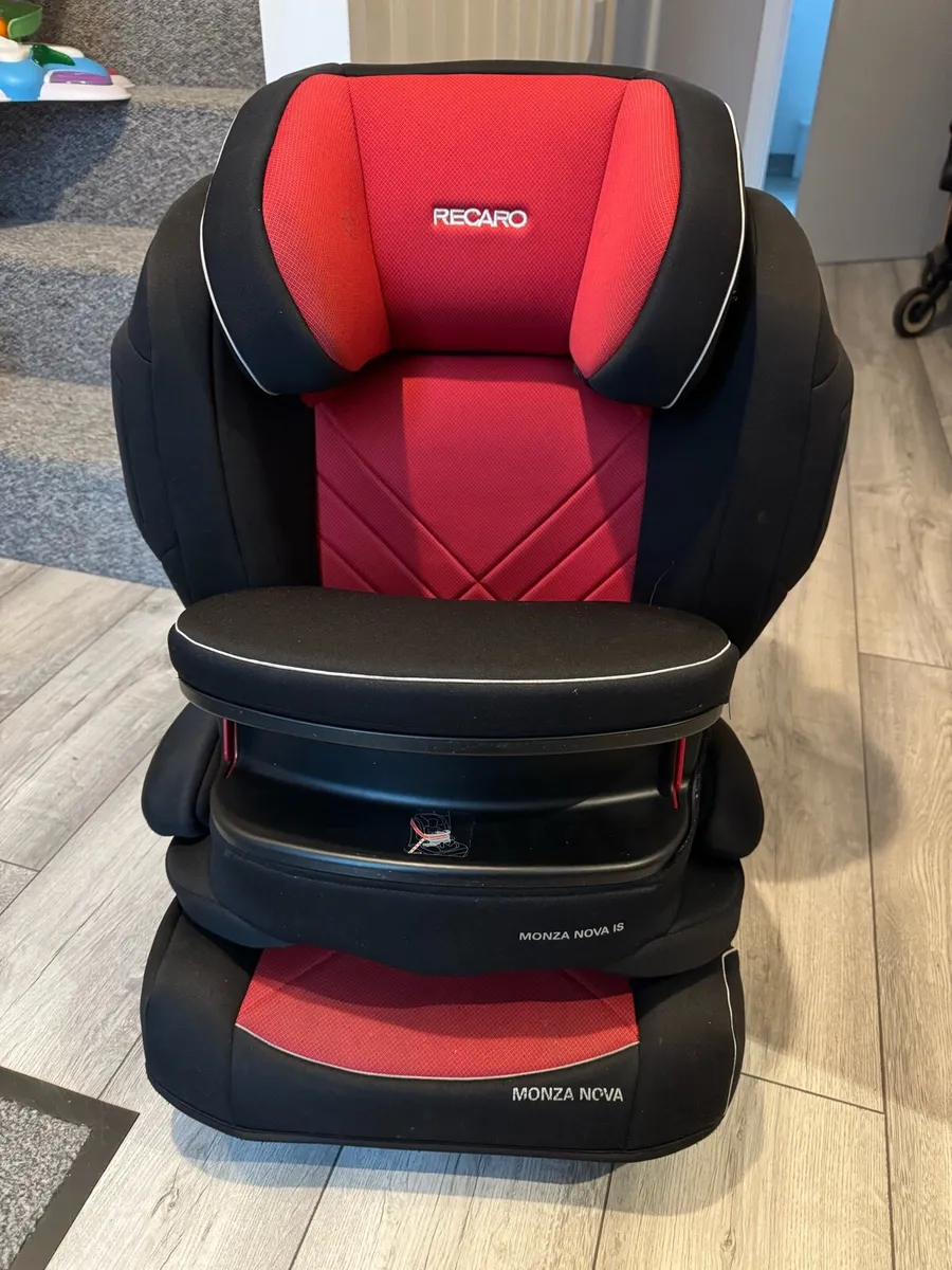 Car seat - Image 1
