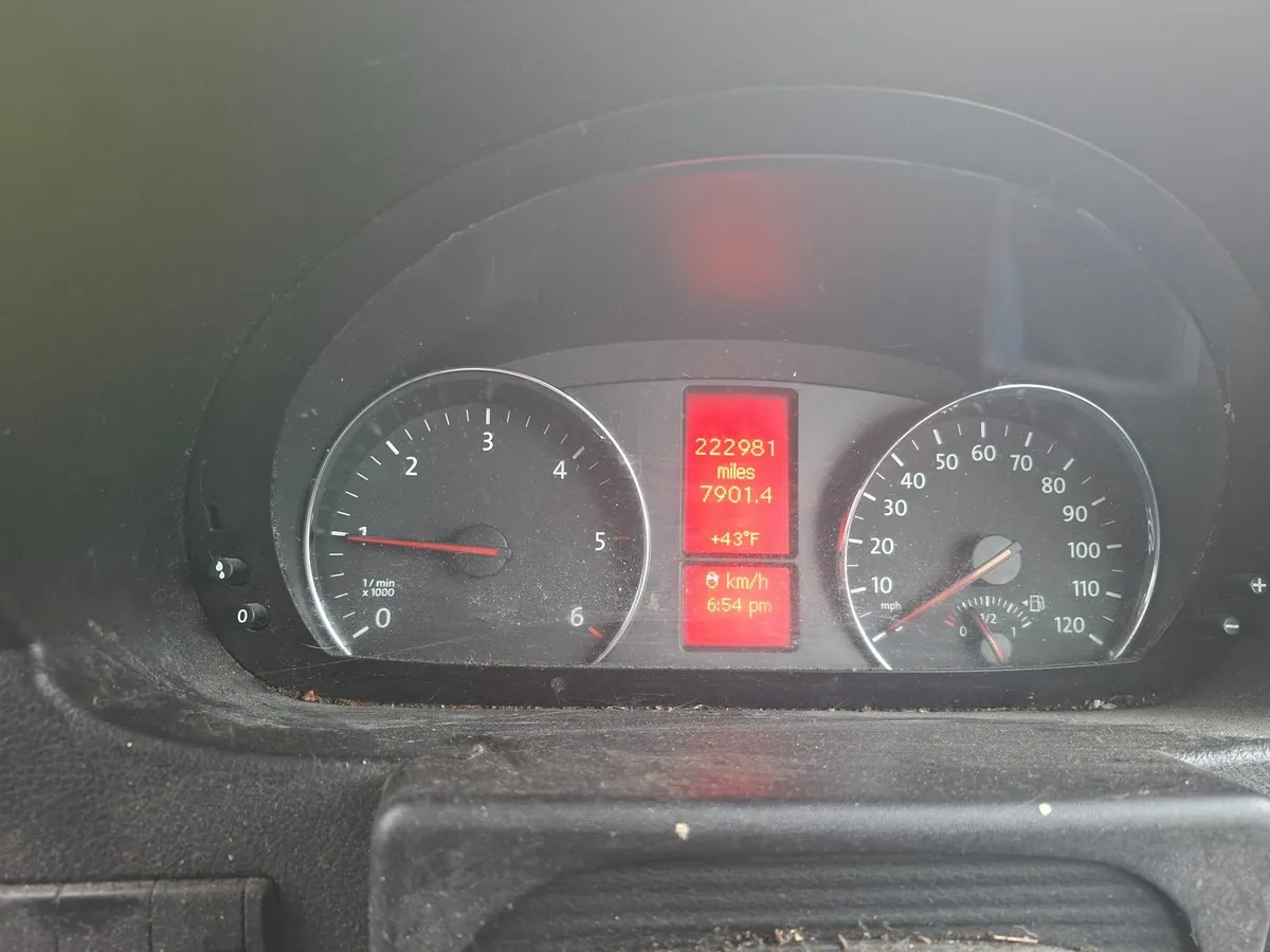 Volkswagen Crafter 2015 - Image 3