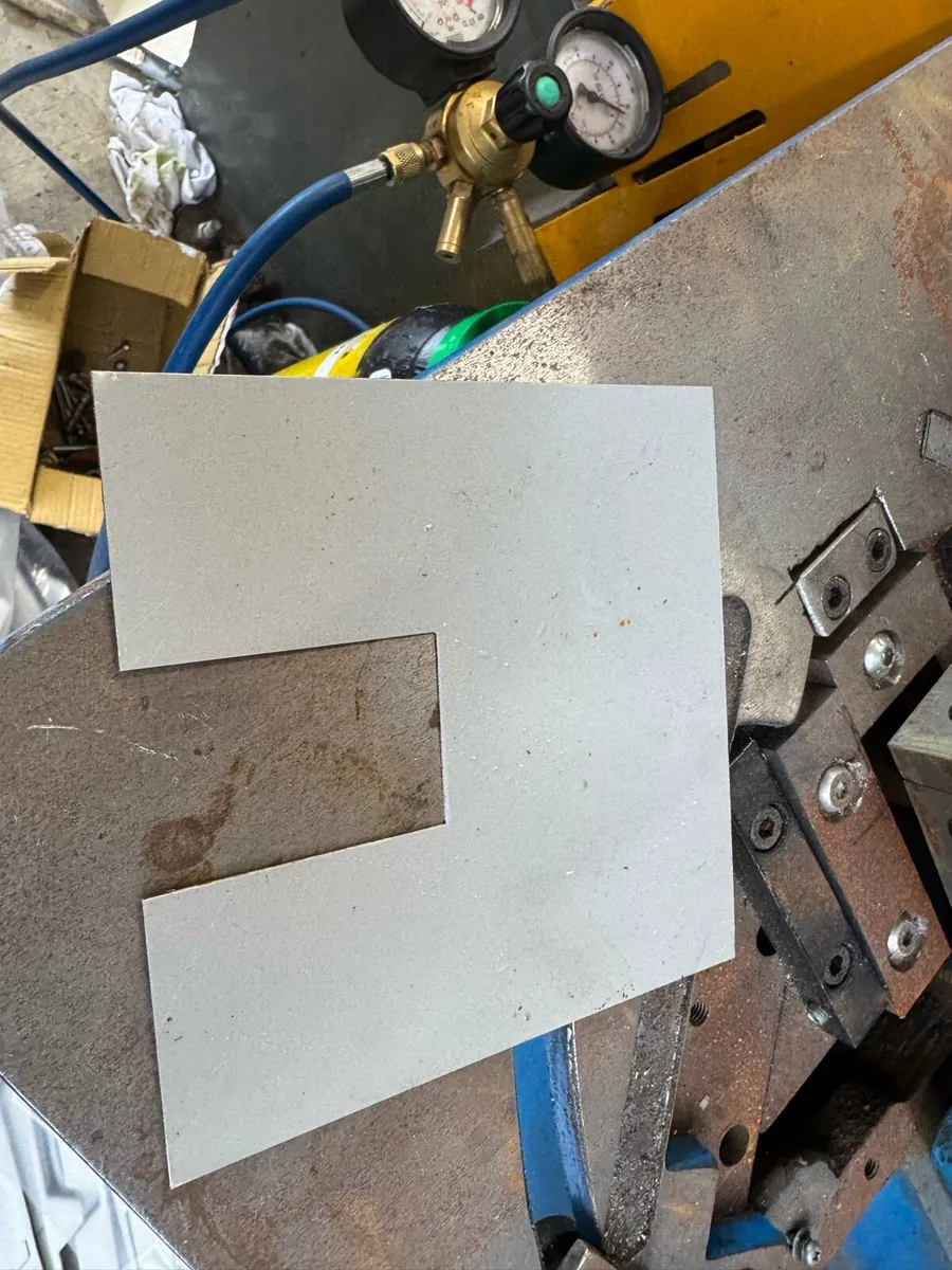 Notcher  guillotine - Image 3