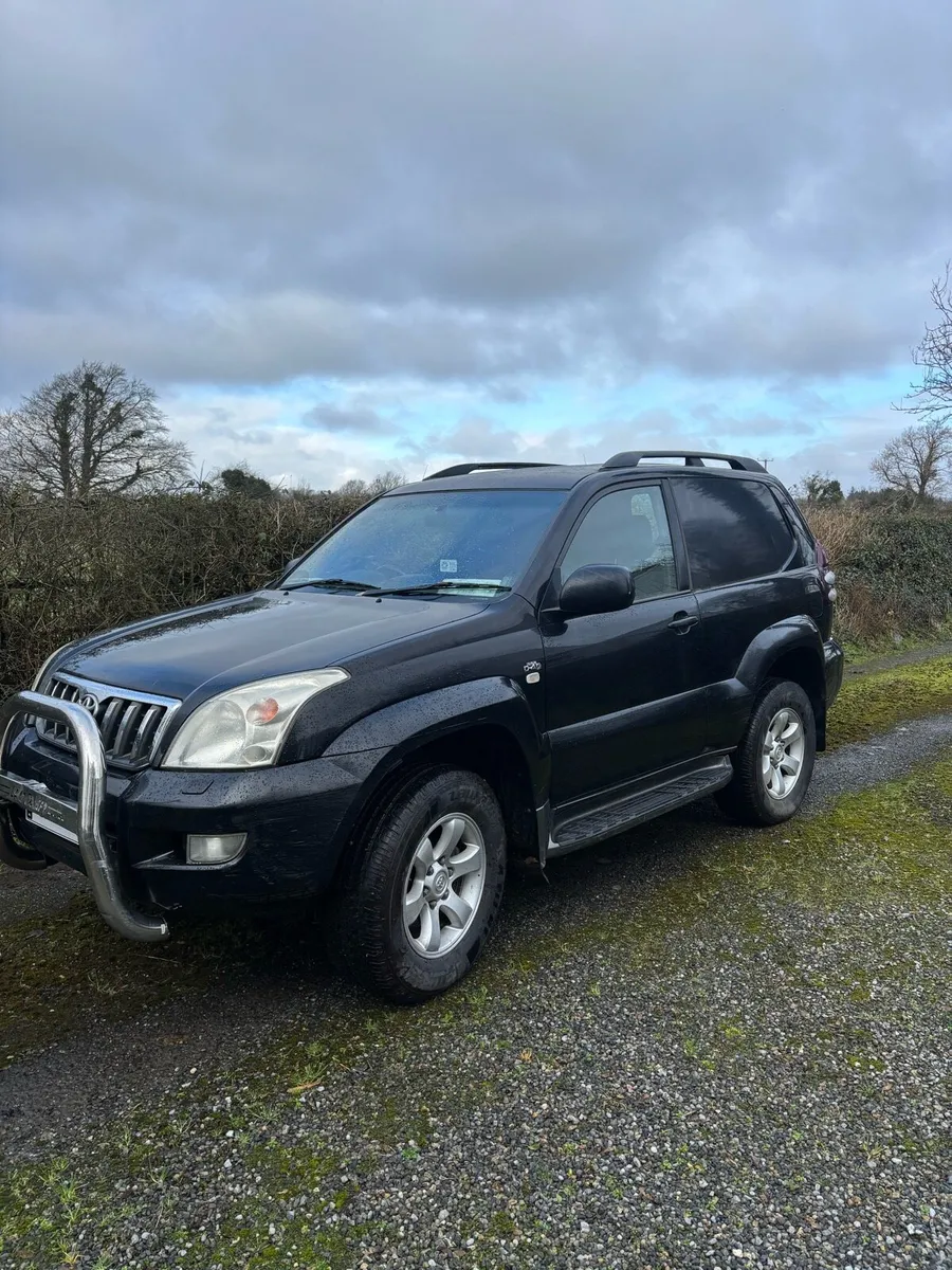 Toyota landcruiser - Image 1