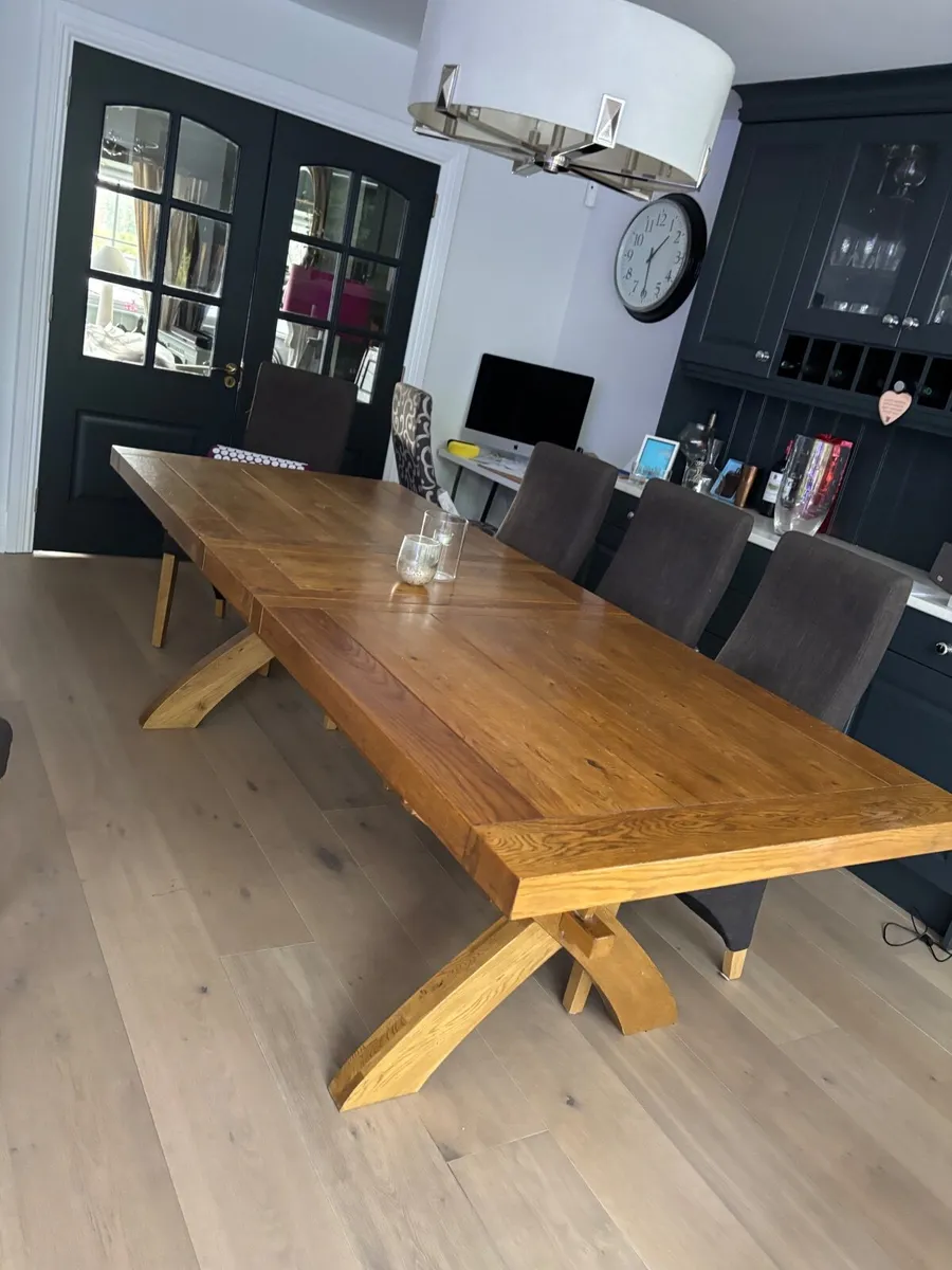 Solid Oak Extending Dining Table (2000mm - 2400mm) - Image 1