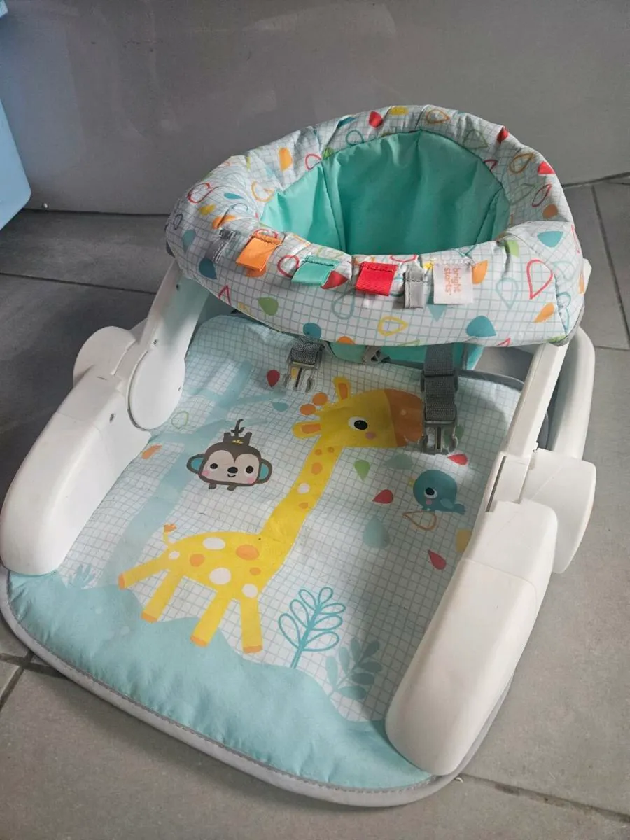 Baby floor seat - Image 2