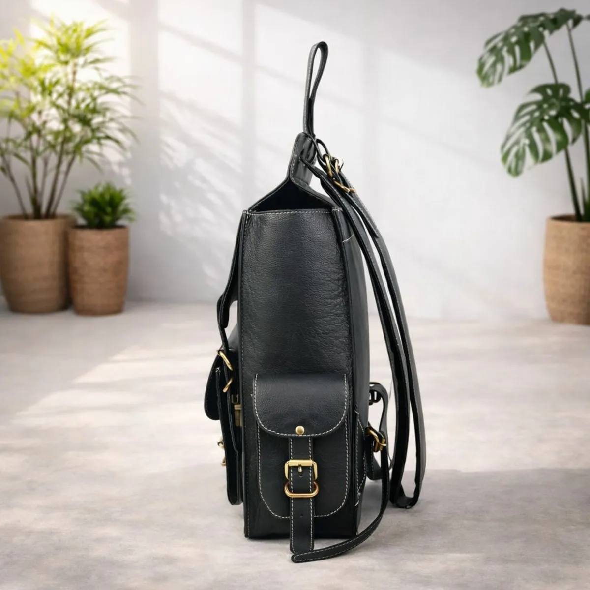 Handmade Genuine Leather Unisex Vintage Backpack - Image 3