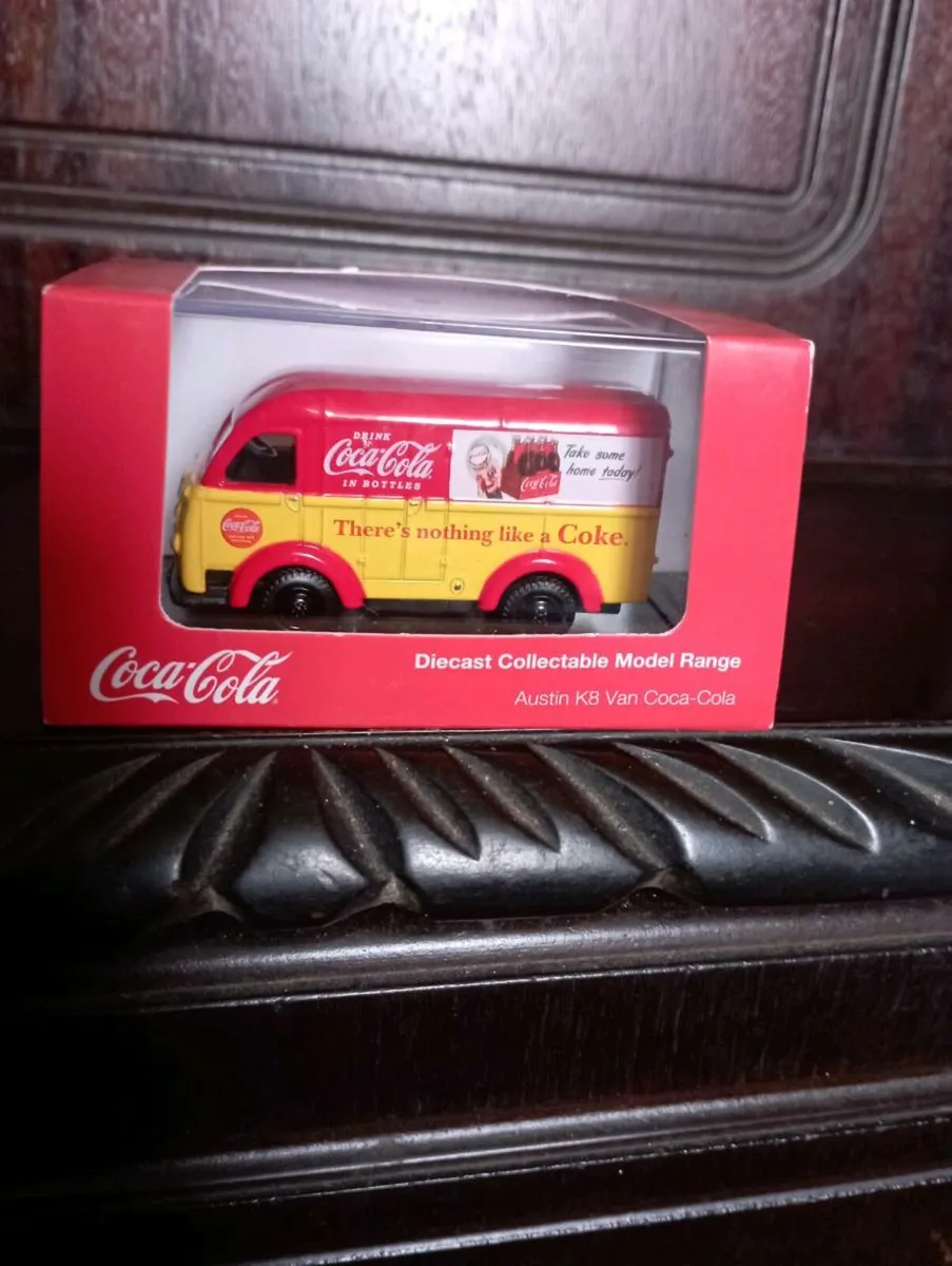COCA COLA AUSTIN K8 THEREWAY VAN 1-76 SCALE. - Image 2