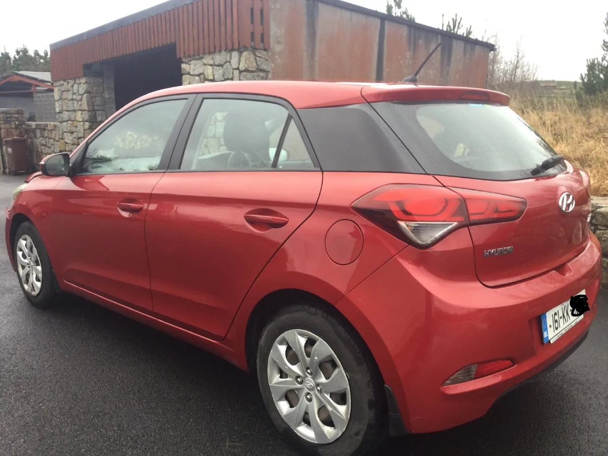 2016 Hyundai i20 - Image 3