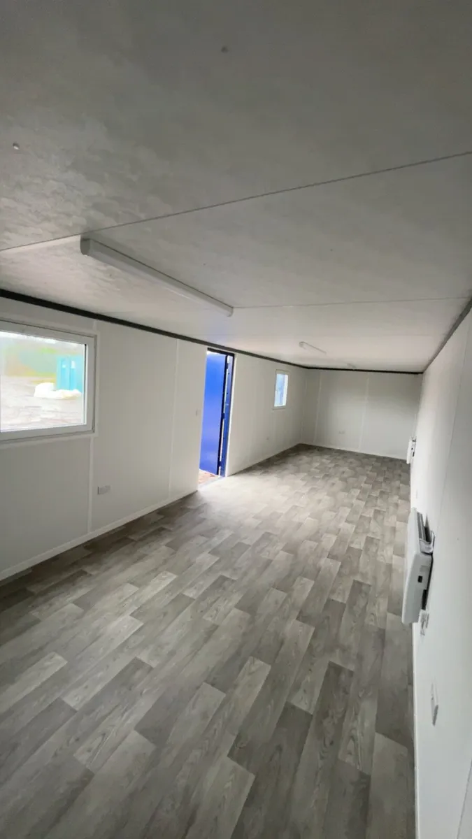 30x10 brand new antivandle office - Image 3