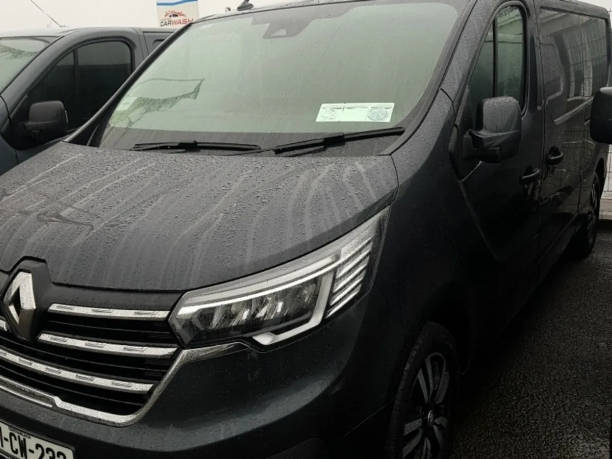 Renault Trafic 170bhp manual extra sport - Image 3