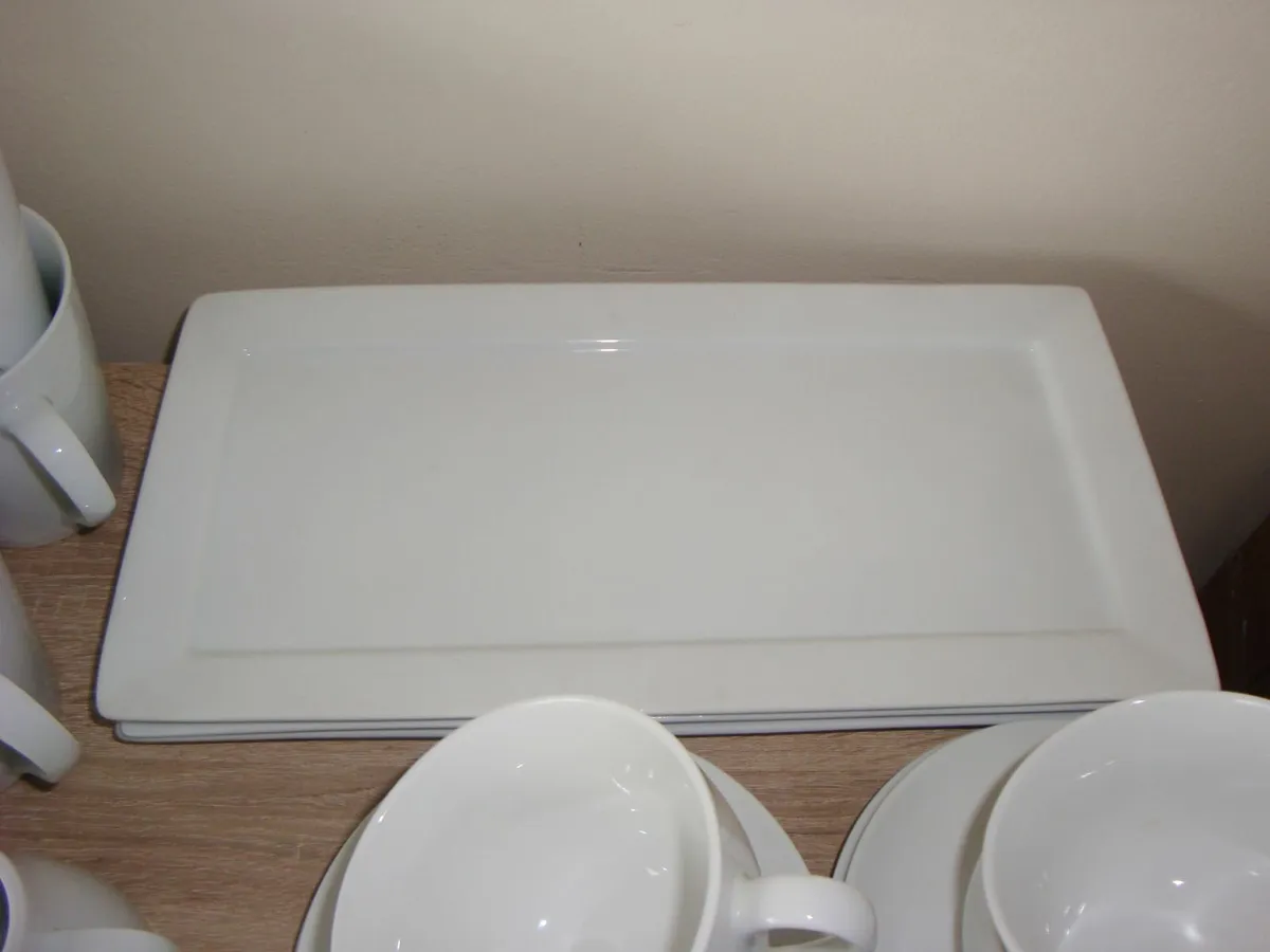 Large white dinner set - Image 3