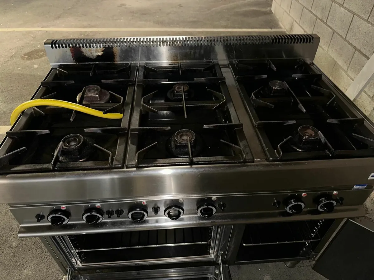Commercial 6-Ring LPG Cooker Oven - Restaurant Use - Image 4